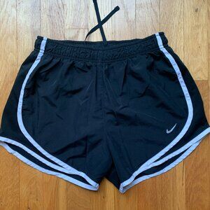 Black Nike Tennis Shorts Womens Small Lightweight